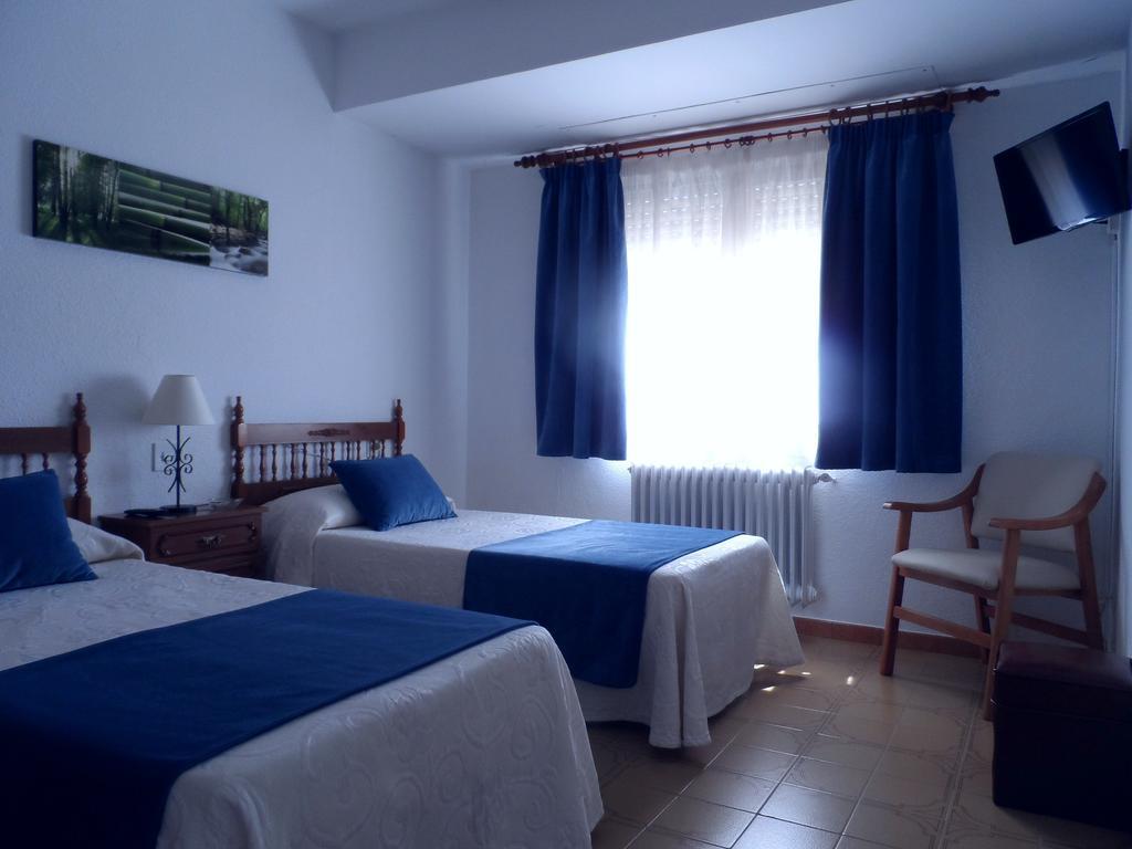 Hostal La Noria رويديرا الغرفة الصورة