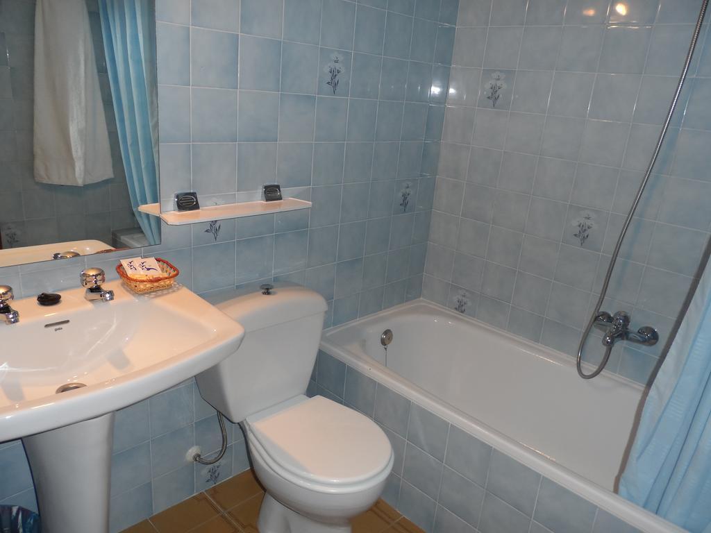 Hostal La Noria رويديرا الغرفة الصورة