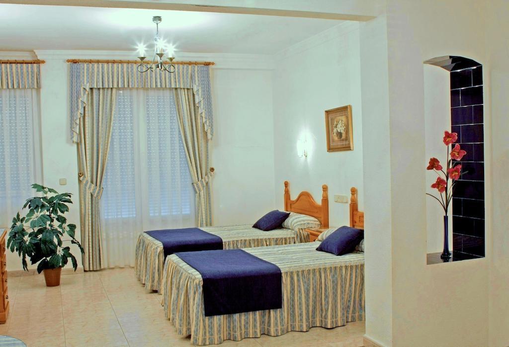Hostal La Noria رويديرا الغرفة الصورة