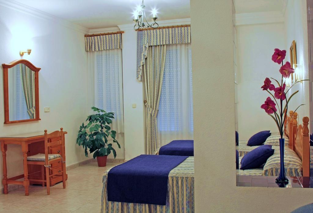 Hostal La Noria رويديرا الغرفة الصورة